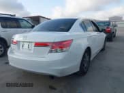 ✅ 2012 Honda Accord LX Premium • VIN: 1HGCP2F46CA088762 • Lot: 43553156. Wystawiony na IAAI z przebiegiem 101 776 mil. Bezpłatny archiwum sprzedaży aukcyjnych z USA i szczegółowy raport historii pojazdu na DreamBid. Zdjęcie 4.