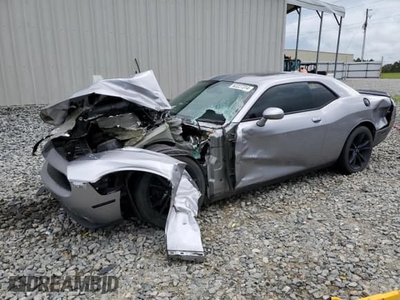 ✅ 2018 Dodge Challenger SXT Plus • VIN: 2C3CDZAG2JH246440 • Lot: 62227314. Wystawiony na Copart z przebiegiem Nie podano. Bezpłatny archiwum sprzedaży aukcyjnych z USA i szczegółowy raport historii pojazdu na DreamBid. Zdjęcie 1.