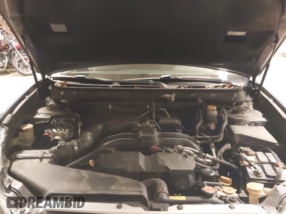 ✅ 2013 Subaru Outback Limited • VIN: 4S4BRBKC7D3214548 • Lot: 43905109. Listed on IAAI with 149,176 mi. Free auction sales archive from the USA and detailed vehicle history report at DreamBid. Image 10.