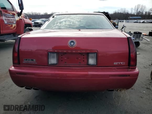 ✅ 2001 Cadillac Eldorado Touring ETC • VIN: 1G6ET12961B108467 • Lot: 85259564. Wystawiony na Copart z przebiegiem 77 977 mil. Bezpłatny archiwum sprzedaży aukcyjnych z USA i szczegółowy raport historii pojazdu na DreamBid. Zdjęcie 6.