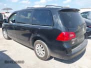 ✅ 2014 Volkswagen Routan SE • VIN: 2C4RVABG8ER134955 • Lot: 43248122. Listed on IAAI with 129,858 mi. Free auction sales archive from the USA and detailed vehicle history report at DreamBid. Image 3.