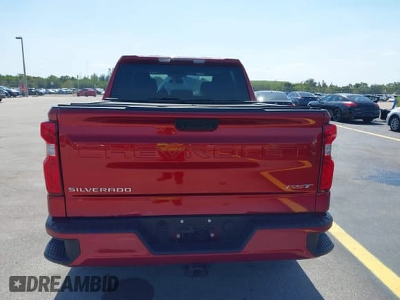 ✅ 2023 Chevrolet Silverado 1500 • VIN: 1GCPADE87PZ333092 • Лот: 42274739. Опубликован ранее на IAAI с пробегом 4 991 миль. Бесплатный доступ к архиву аукционных продаж из США и подробный отчёт об истории автомобиля на DreamBid. Изображение 16.