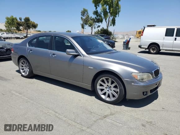 ✅ 2006 BMW 7 Series 750i • VIN: WBAHL83546DT02261 • Lot: 61686475. Listed on Copart with 86,909 mi. Free auction sales archive from the USA and detailed vehicle history report at DreamBid. Image 4.