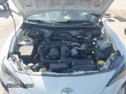 ✅ 2017 Toyota 86 • VIN: JF1ZNAA10H8709228 • Lot: 43396872. Listed on IAAI with 111,264 mi. Free auction sales archive from the USA and detailed vehicle history report at DreamBid. Image 10.