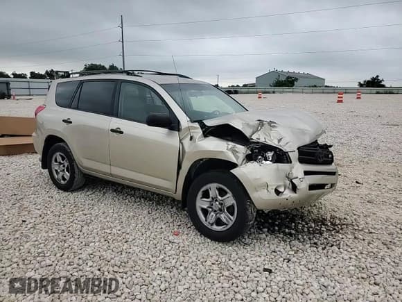 ✅ 2007 Toyota RAV4 • VIN: JTMZK33V576005499 • Lot: 58733485. Listed on Copart with 181,555 mi. Free auction sales archive from the USA and detailed vehicle history report at DreamBid. Image 14.