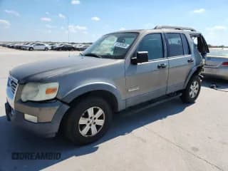 ✅ 2006 Ford Explorer XLT • VIN: 1FMEU63EX6ZA09406 • Lot: 87265535. Wystawiony na Copart z przebiegiem Nie podano. Bezpłatny archiwum sprzedaży aukcyjnych z USA i szczegółowy raport historii pojazdu na DreamBid. Zdjęcie 1.