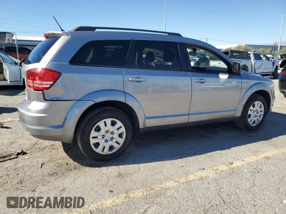 ✅ 2016 Dodge Journey SE • VIN: 3C4PDCAB8GT233612 • Lot: 90129295. Wystawiony na Copart z przebiegiem 93 774 mil. Bezpłatny archiwum sprzedaży aukcyjnych z USA i szczegółowy raport historii pojazdu na DreamBid. Zdjęcie 3.