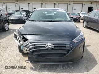 ✅ 2017 Hyundai Ioniq SEL • VIN: KMHC75LC7HU049093 • Lot: 60017734. Wystawiony na Copart z przebiegiem 130 953 mil. Bezpłatny archiwum sprzedaży aukcyjnych z USA i szczegółowy raport historii pojazdu na DreamBid. Zdjęcie 5.