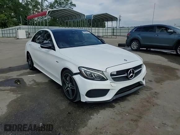 ✅ 2016 Mercedes-Benz C 450 AMG • VIN: 55SWF6EB1GU142308 • Lot: 84244015. Listed on Copart with 66,536 mi. Free auction sales archive from the USA and detailed vehicle history report at DreamBid. Image 13.