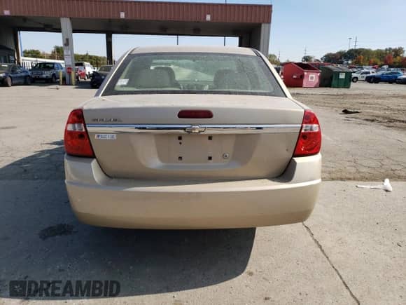 2005 Chevrolet Malibu с VIN 1G1ZS52F45F295181, выставлен на аукционе Copart как лот 76154834 с пробегом 235 451 миль миль и Списание • Salvage title. История ставок и продаж доступна на DreamBid. Изображение 6.