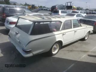 ✅ 1963 Plymouth Valiant • VIN: 1735145233 • Lot: 62147664. Wystawiony na Copart z przebiegiem 45 228 mil. Bezpłatny archiwum sprzedaży aukcyjnych z USA i szczegółowy raport historii pojazdu na DreamBid. Zdjęcie 3.
