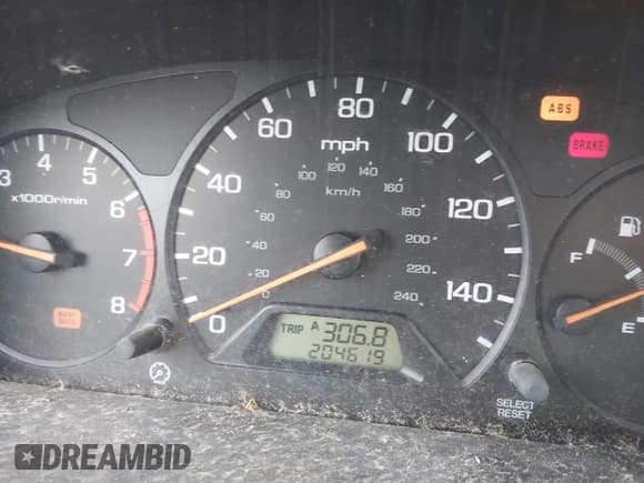 ✅ 2000 Honda Accord SE • VIN: JHMCG5679YC026129 • Lot: 42492502. Listed on IAAI with 204,619 mi. Free auction sales archive from the USA and detailed vehicle history report at DreamBid. Image 7.