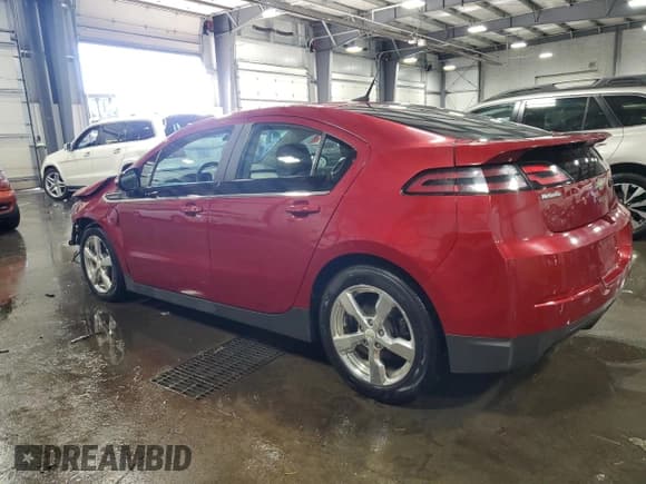 ✅ 2014 Chevrolet Volt • VIN: 1G1RD6E47EU114872 • Lot: 73417254. Wystawiony na Copart z przebiegiem 97 137 mil. Bezpłatny archiwum sprzedaży aukcyjnych z USA i szczegółowy raport historii pojazdu na DreamBid. Zdjęcie 2.