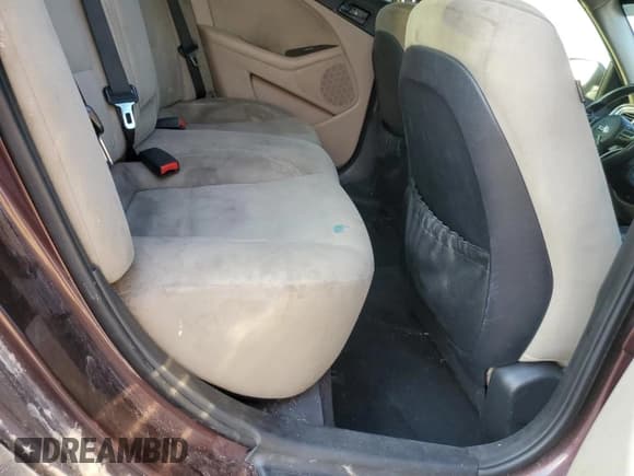 ✅ 2014 Kia Optima LX • VIN: 5XXGM4A79EG303452 • Lot: 84272655. Wystawiony na Copart z przebiegiem 149 145 mil. Bezpłatny archiwum sprzedaży aukcyjnych z USA i szczegółowy raport historii pojazdu na DreamBid. Zdjęcie 10.