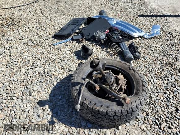 2017 Ram 1500 SLT с VIN 1C6RR7LT6HS842411, выставлен на аукционе Copart как лот 57968685 с пробегом Не указан миль и Чистый • Clean title. История ставок и продаж доступна на DreamBid. Изображение 12.