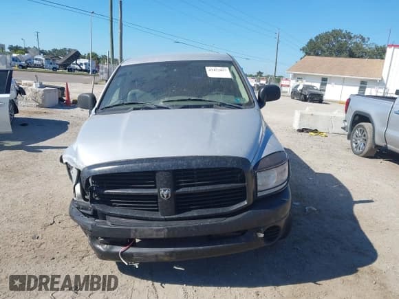 ✅ 2008 Dodge 1500 ST • VIN: 1D7HA16K88J193332 • Лот: 43452057. Опубликован ранее на IAAI с пробегом 211 227 миль. Бесплатный доступ к архиву аукционных продаж из США и подробный отчёт об истории автомобиля на DreamBid. Изображение 12.