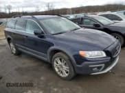 ✅ 2016 Volvo XC70 T5 Platinum • VIN: YV4612NM5G1265562 • Lot: 78549763. Listed on Copart with 191,020 mi. Free auction sales archive from the USA and detailed vehicle history report at DreamBid. Image 4.