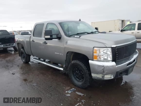✅ 2009 Chevrolet Silverado 2500HD LT • VIN: 1GCHK53K59F149540 • Lot: 43711692. Wystawiony na IAAI z przebiegiem 259 012 mil. Bezpłatny archiwum sprzedaży aukcyjnych z USA i szczegółowy raport historii pojazdu na DreamBid. Zdjęcie 1.