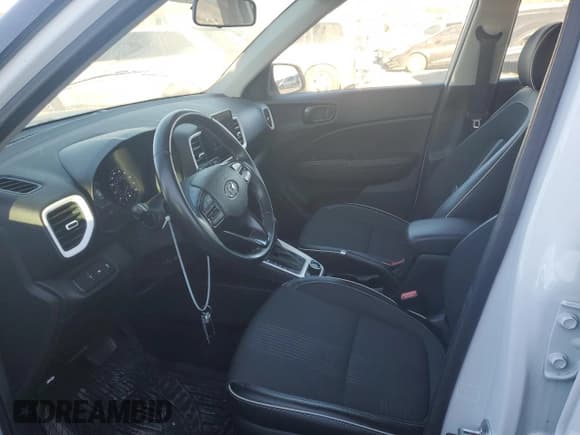 ✅ 2022 Hyundai Venue Limited • VIN: KMHRC8A30NU171588 • Lot: 83205104. Listed on Copart with 58,407 mi. Free auction sales archive from the USA and detailed vehicle history report at DreamBid. Image 7.