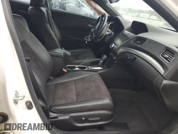 ✅ 2016 Acura ILX Premium • VIN: 19UDE2F85GA008497 • Lot: 90057835. Listed on Copart with 95,659 mi. Free auction sales archive from the USA and detailed vehicle history report at DreamBid. Image 7.