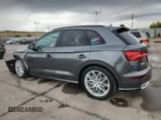 ✅ 2019 Audi SQ5 Premium Plus • VIN: WA1B4AFY7K2021252 • Лот: 86228105. Опубликован ранее на Copart с пробегом 61 334 миль. Бесплатный доступ к архиву аукционных продаж из США и подробный отчёт об истории автомобиля на DreamBid. Изображение 2.