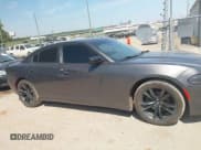 ✅ 2018 Dodge Charger SXT • VIN: 2C3CDXBGXJH307424 • Lot: 43186191. Wystawiony na IAAI z przebiegiem 144 528 mil. Bezpłatny archiwum sprzedaży aukcyjnych z USA i szczegółowy raport historii pojazdu na DreamBid. Zdjęcie 13.