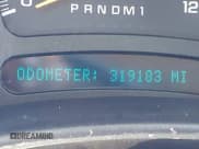 ✅ 2007 Chevrolet Silverado 2500HD LT1 • VIN: 1GCHK23D87F175207 • Lot: 42004137. Listed on IAAI with 319,183 mi. Free auction sales archive from the USA and detailed vehicle history report at DreamBid. Image 15.