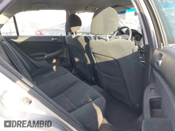 ✅ 2006 Honda Accord LX • VIN: 3HGCM564X6G710232 • Lot: 43398716. Listed on IAAI with 84,501 mi. Free auction sales archive from the USA and detailed vehicle history report at DreamBid. Image 8.