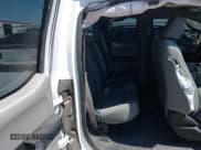 ✅ 2015 Ford F-150 XLT • VIN: 1FTFX1EFXFKF08675 • Lot: 42302479. Wystawiony na IAAI z przebiegiem 196 388 mil. Bezpłatny archiwum sprzedaży aukcyjnych z USA i szczegółowy raport historii pojazdu na DreamBid. Zdjęcie 8.