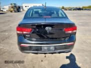 ✅ 2021 Kia Rio LX • VIN: 3KPA24AD8ME408234 • Lot: 91174485. Wystawiony na Copart z przebiegiem 64 766 mil. Bezpłatny archiwum sprzedaży aukcyjnych z USA i szczegółowy raport historii pojazdu na DreamBid. Zdjęcie 6.