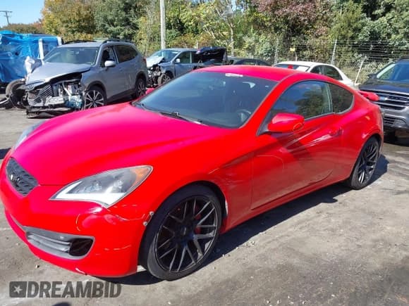 ✅ 2011 Hyundai Genesis Coupe • VIN: KMHHT6KD9BU062775 • Lot: 43517837. Listed on IAAI with 180,711 mi. Free auction sales archive from the USA and detailed vehicle history report at DreamBid. Image 2.