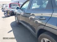 ✅ 2022 Hyundai Tucson SE • VIN: 5NMJACAEXNH146958 • Lot: 42484910. Wystawiony na IAAI z przebiegiem 48 103 mil. Bezpłatny archiwum sprzedaży aukcyjnych z USA i szczegółowy raport historii pojazdu na DreamBid. Zdjęcie 14.