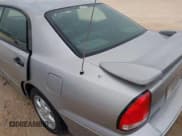 ✅ 2002 Mitsubishi Diamante • VIN: 6MMAP87P82T022689 • Lot: 41193483. Wystawiony na IAAI z przebiegiem 107 022 mil. Bezpłatny archiwum sprzedaży aukcyjnych z USA i szczegółowy raport historii pojazdu na DreamBid. Zdjęcie 6.