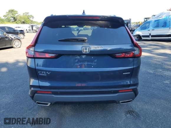 ✅ 2025 Honda CR-V Sport Touring • VIN: 5J6RS6H96SL030946 • Lot: 69978145. Wystawiony na Copart z przebiegiem 10 215 mil. Bezpłatny archiwum sprzedaży aukcyjnych z USA i szczegółowy raport historii pojazdu na DreamBid. Zdjęcie 6.