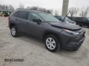 ✅ 2025 Toyota RAV4 LE • VIN: 2T3F1RFV4SW527973 • Лот: 93122985. Опубликован ранее на Copart с пробегом 15 963 миль. Бесплатный доступ к архиву аукционных продаж из США и подробный отчёт об истории автомобиля на DreamBid. Изображение 4.