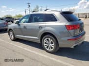 ✅ 2017 Audi Q7 Premium • VIN: WA1AAAF76HD042960 • Lot: 67291315. Wystawiony na Copart z przebiegiem 79 872 mil. Bezpłatny archiwum sprzedaży aukcyjnych z USA i szczegółowy raport historii pojazdu na DreamBid. Zdjęcie 2.