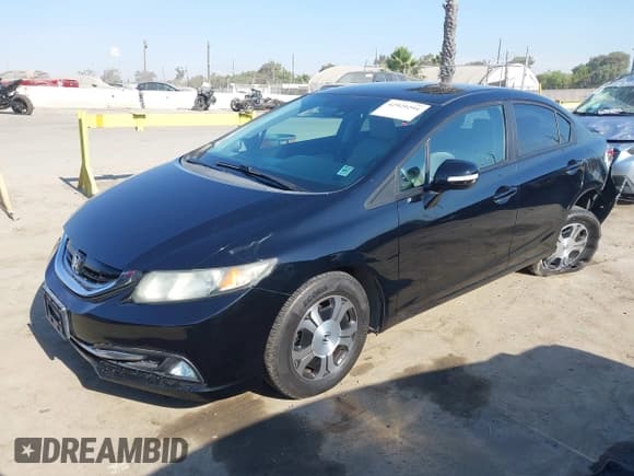 ✅ 2013 Honda Civic • VIN: 19XFB4F29DE200201 • Lot: 42929291. Listed on IAAI with 128,764 mi. Free auction sales archive from the USA and detailed vehicle history report at DreamBid. Image 17.