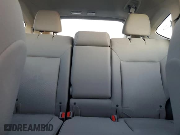 ✅ 2016 Honda CR-V LX • VIN: 3CZRM3H37GG701453 • Lot: 88500925. Wystawiony na Copart z przebiegiem 40 965 mil. Bezpłatny archiwum sprzedaży aukcyjnych z USA i szczegółowy raport historii pojazdu na DreamBid. Zdjęcie 10.