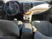 2012 Hyundai Santa Fe GLS с VIN 5XYZGDAB3CG151441, выставлен на аукционе Copart как лот 71148684 с пробегом Не указан миль и Списание • Salvage title. История ставок и продаж доступна на DreamBid. Изображение 8.