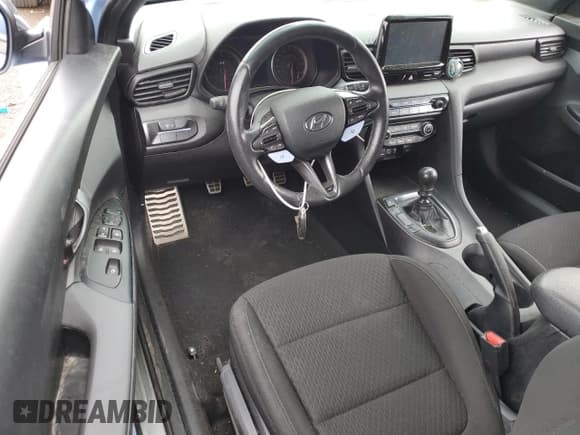 ✅ 2020 Hyundai Veloster • VIN: KMHT36AH9LU003466 • Лот: 46828795. Опубликован ранее на Copart с пробегом Не указан. Бесплатный доступ к архиву аукционных продаж из США и подробный отчёт об истории автомобиля на DreamBid. Изображение 8.