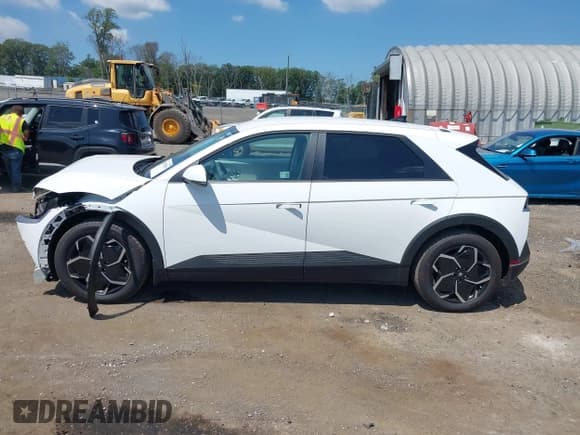 ✅ 2024 Hyundai Ioniq 5 SEL • VIN: KM8KNDDF8RU282227 • Lot: 42970559. Wystawiony na IAAI z przebiegiem 6 751 mil. Bezpłatny archiwum sprzedaży aukcyjnych z USA i szczegółowy raport historii pojazdu na DreamBid. Zdjęcie 14.