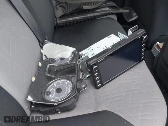 ✅ 2023 Toyota Tacoma TRD Off Road • VIN: 3TMCZ5AN7PM654043 • Лот: 43731444. Опубликован ранее на IAAI с пробегом Не указан. Бесплатный доступ к архиву аукционных продаж из США и подробный отчёт об истории автомобиля на DreamBid. Изображение 12.