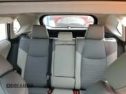 ✅ 2023 Toyota RAV4 XLE Premium • VIN: 2T3A1RFV8PW385676 • Lot: 86663025. Wystawiony na Copart z przebiegiem 33 115 mil. Bezpłatny archiwum sprzedaży aukcyjnych z USA i szczegółowy raport historii pojazdu na DreamBid. Zdjęcie 10.