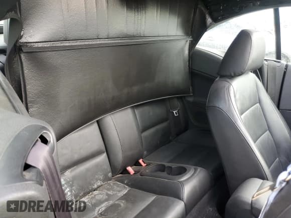 ✅ 2011 Volkswagen Eos Lux • VIN: WVWFA7AH4BV002201 • Lot: 61456275. Listed on Copart with 97,945 mi. Free auction sales archive from the USA and detailed vehicle history report at DreamBid. Image 10.