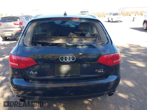 ✅ 2011 Audi A4 Premium Plus • VIN: WAUWFAFL1BA069225 • Lot: 43462752. Listed on IAAI with Not provided. Free auction sales archive from the USA and detailed vehicle history report at DreamBid. Image 16.