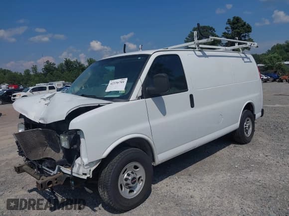 ✅ 2014 GMC Savana • VIN: 1GTZ7TCA3E1200610 • Lot: 42336701. Wystawiony na IAAI z przebiegiem 177 836 mil. Bezpłatny archiwum sprzedaży aukcyjnych z USA i szczegółowy raport historii pojazdu na DreamBid. Zdjęcie 17.