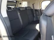 ✅ 2008 Toyota FJ Cruiser • VIN: JTEZU11F68K007972 • Lot: 68373415. Wystawiony na Copart z przebiegiem 119 401 mil. Bezpłatny archiwum sprzedaży aukcyjnych z USA i szczegółowy raport historii pojazdu na DreamBid. Zdjęcie 10.