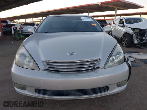 ✅ 2002 Lexus ES 300 • VIN: JTHBF30G620012760 • Лот: 43290803. Опубликован ранее на IAAI с пробегом 202 904 миль. Бесплатный доступ к архиву аукционных продаж из США и подробный отчёт об истории автомобиля на DreamBid. Изображение 12.