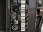 ✅ 2006 Toyota Matrix XR • VIN: 2T1KR32E66C605731 • Лот: 90784405. Опубликован ранее на Copart с пробегом 250 377 миль. Бесплатный доступ к архиву аукционных продаж из США и подробный отчёт об истории автомобиля на DreamBid. Изображение 13.