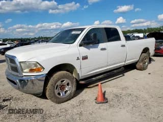✅ 2012 Ram 2500 SLT • VIN: 3C6UD5JL3CG113993 • Лот: 81592325. Опубликован ранее на Copart с пробегом 222 785 миль. Бесплатный доступ к архиву аукционных продаж из США и подробный отчёт об истории автомобиля на DreamBid. Изображение 1.